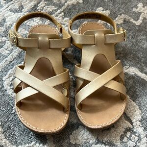Gold sandals toddler size 10 Cat & Jack